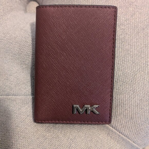 Michael Kors Saffiano Leather Bifold Card Holder – Deep Plum - Picture 1 of 4
